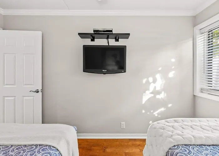 Apartment La Concha 5 *